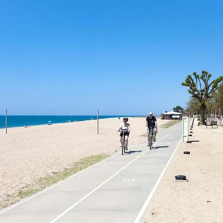 Perfect Near The And Barcelona * Pineda de Mar